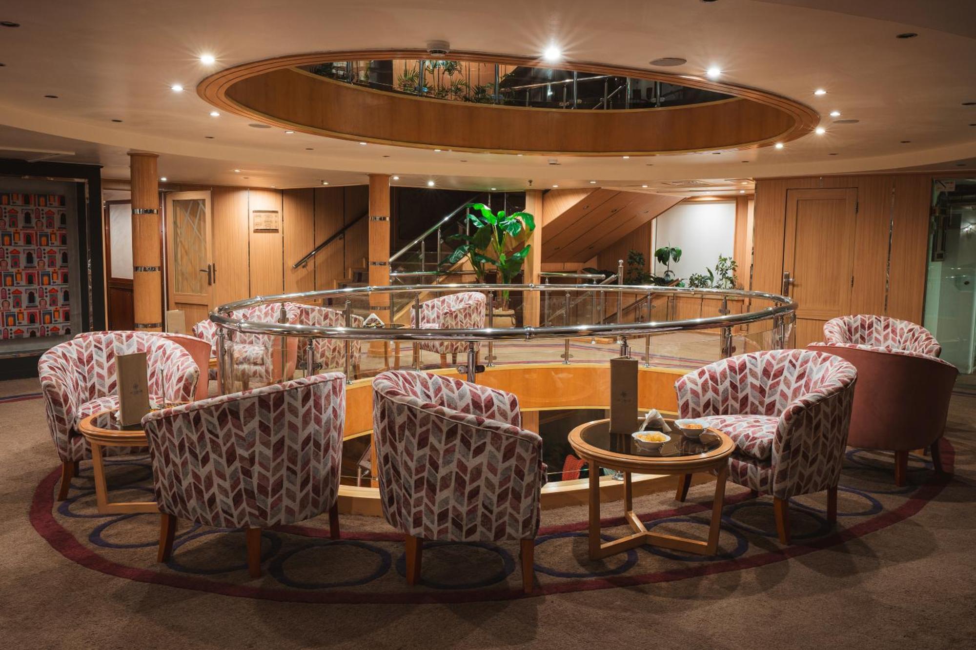 Acamar Nile Cruise - Every Monday From Luxor For 04 & 07 Nights - Every Friday From Aswan For 03 & 07 Nights Exterior foto
